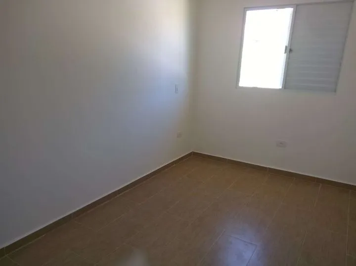 Imagem Casa de Condomínio com 2 Quartos à Venda, 77 m² em Taboão - São Roque