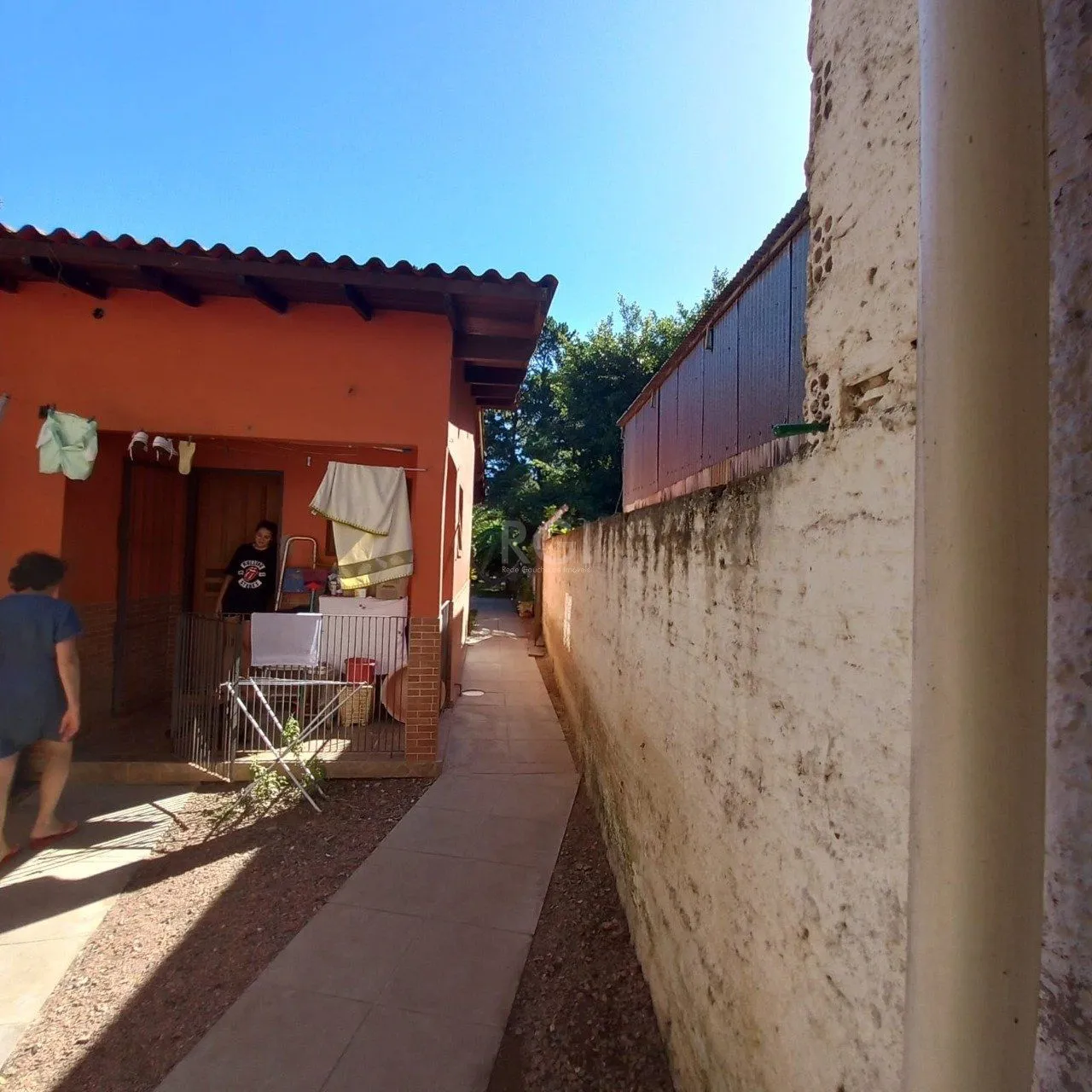 Imagem 2 Casa com 4 quartos, 2 vagas de garagem, no bairro Belém Novo, Porto Alegre/RS