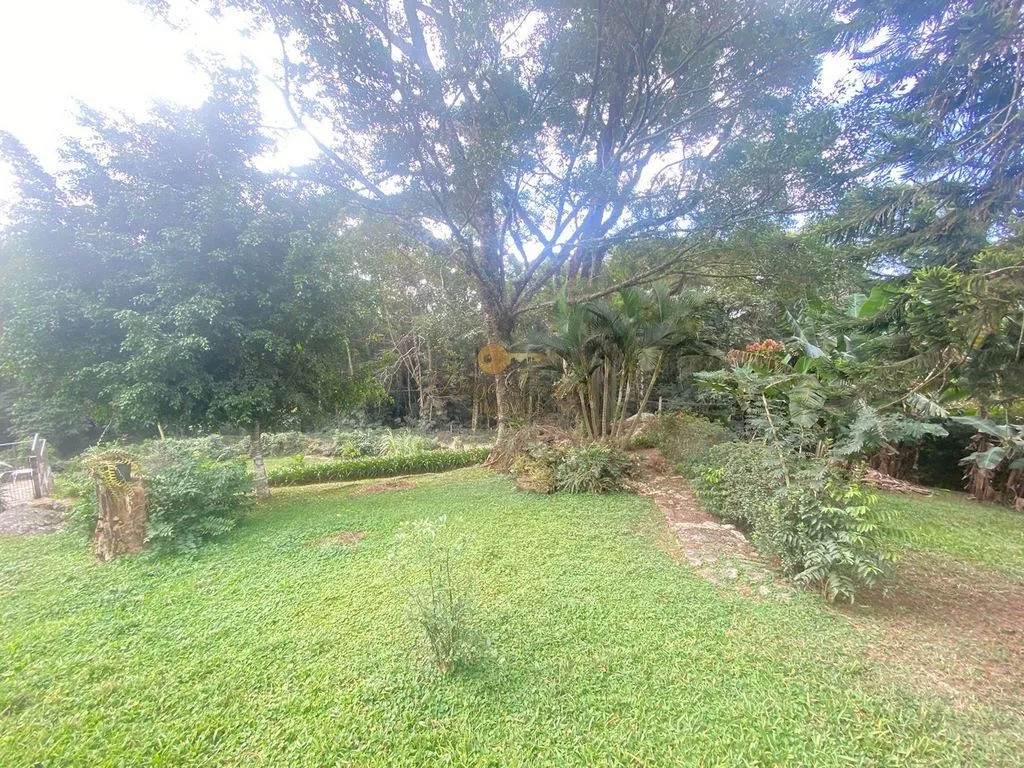 Imagem Sítio para Venda em Teresópolis / RJ no bairro Iucas