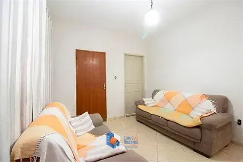 Imagem Casa para venda em Sítio do Mandaqui com 3 quartos, 250m²