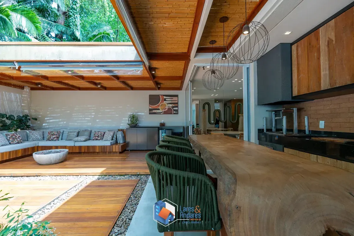 Imagem Casa no condomínio Condomínio Modernne para venda com 3 quartos, sendo 3 suítes, 357m²