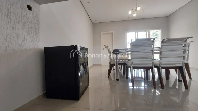 Imagem Casa para á venda em Condomínio em Valinhos com 237 mts num terreno de 307 mts.

Proprietários an...