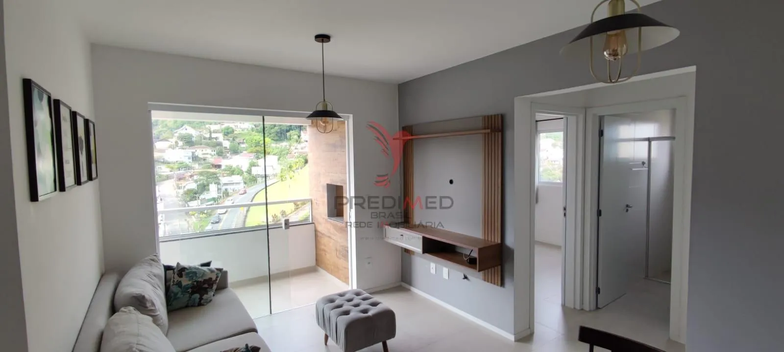 Imagem Apartamento com 2 quartos perto da Vila Germanica com Sacada e Churrasqueira