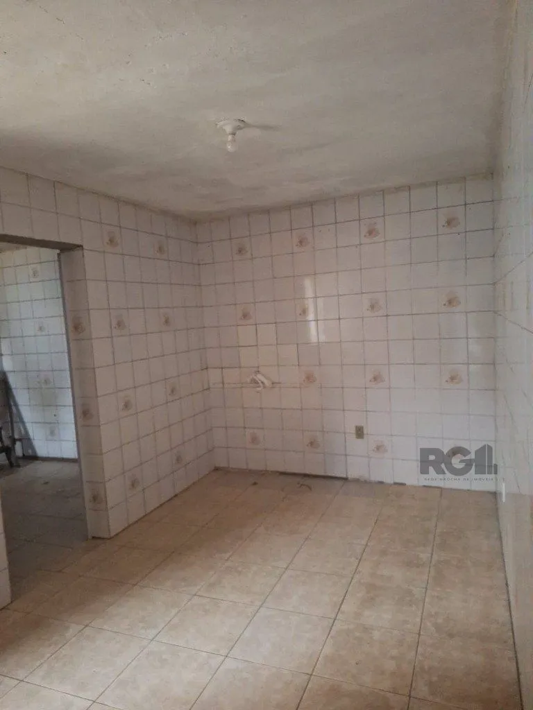 Imagem Casa 2 dormitórios no bairro Lomba do Pinheiro