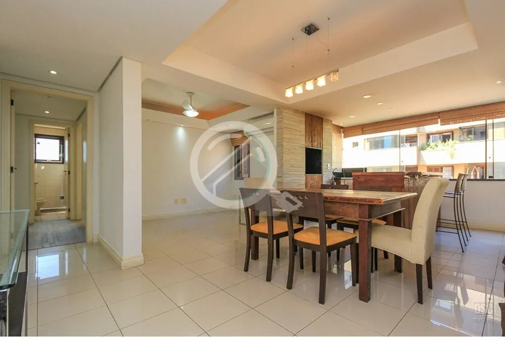 Imagem Apartamento MOBILIADO com 137 m² privativos na melhor localização da Av. Lageado, próximo ao Uni...