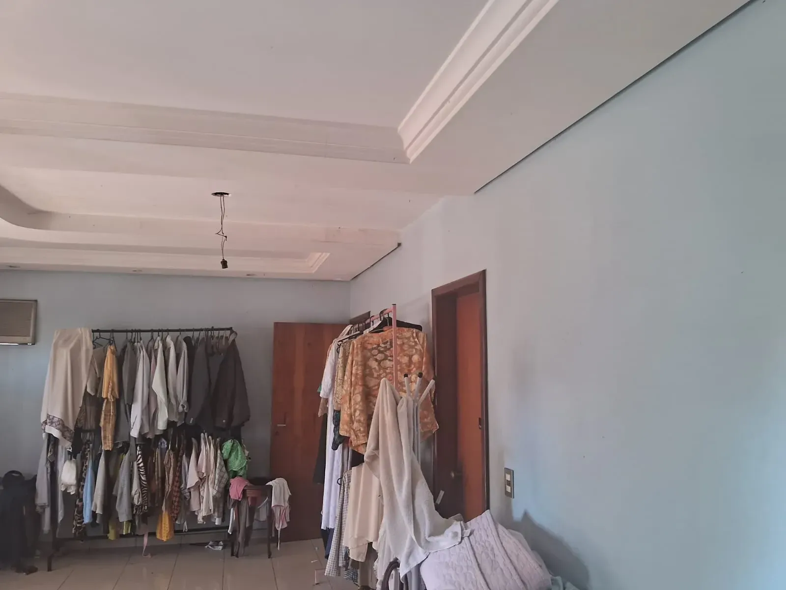 Imagem Sobrado com 5 Quartos à Venda, 252,63 m² em Setor Novo Horizonte - Goiânia