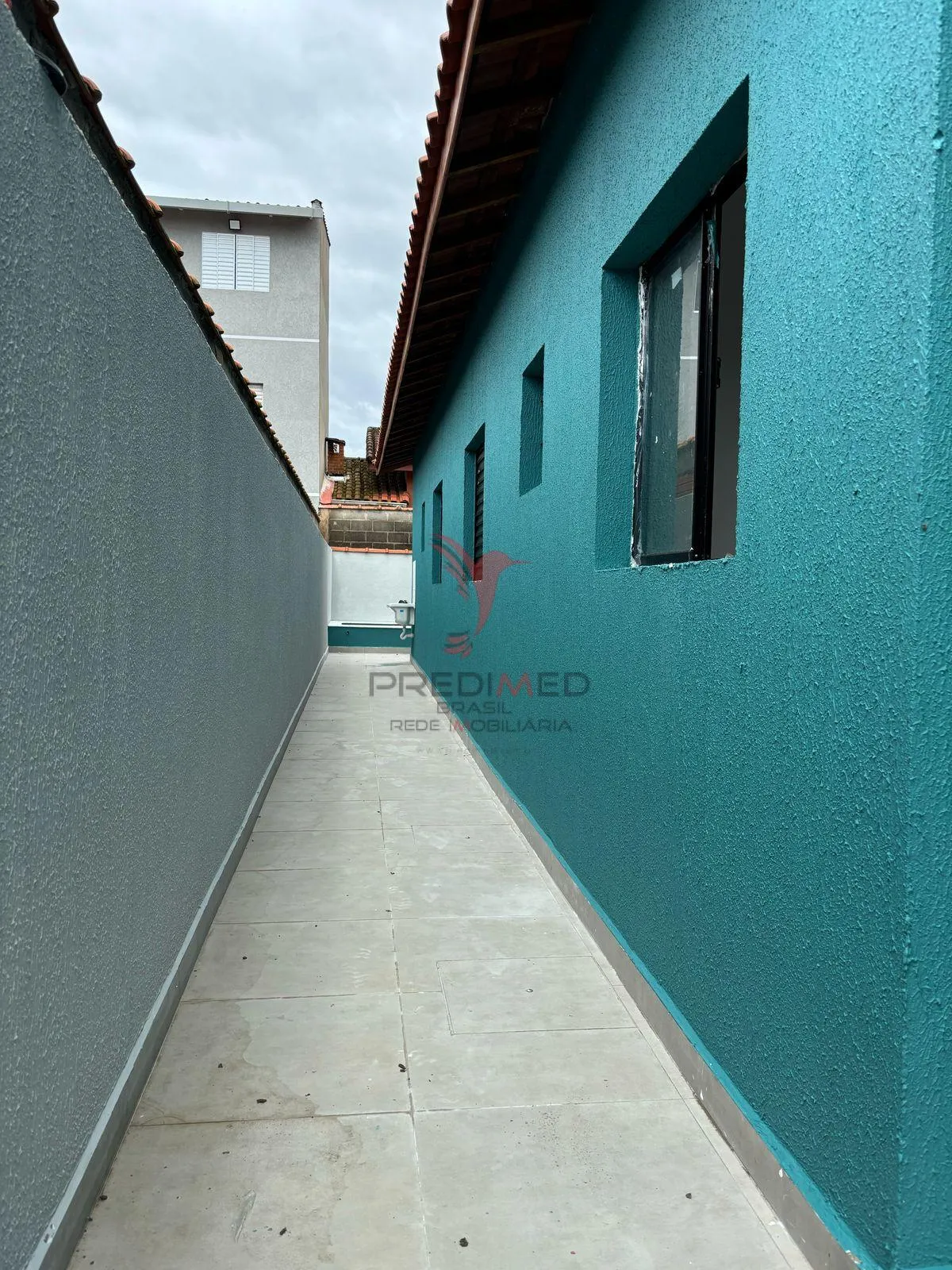 Imagem Linda casa de 2 quartos , com piscina, área gourmet,á venda em Itanhaém