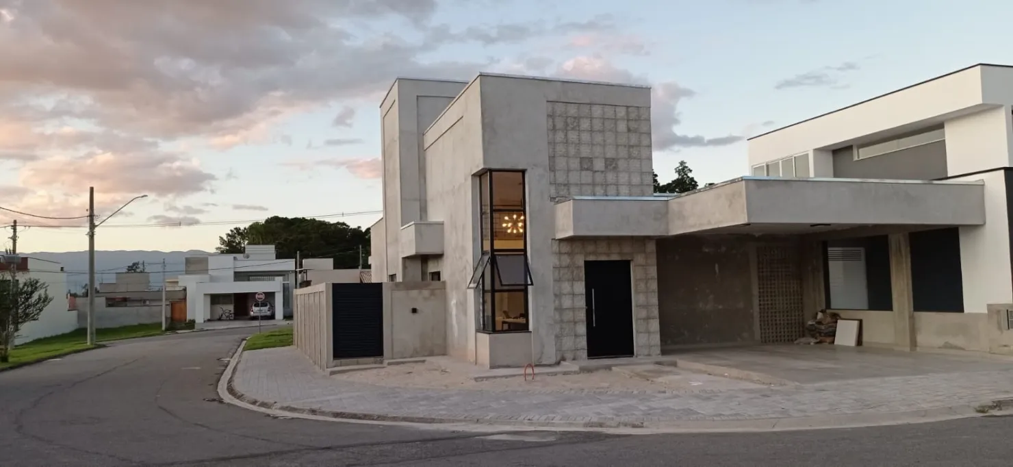 Imagem Casa à venda 2 Quartos, 1 Suite, 4 Vagas, 265M², Guedes, Tremembé - SP | Morada do Visconde