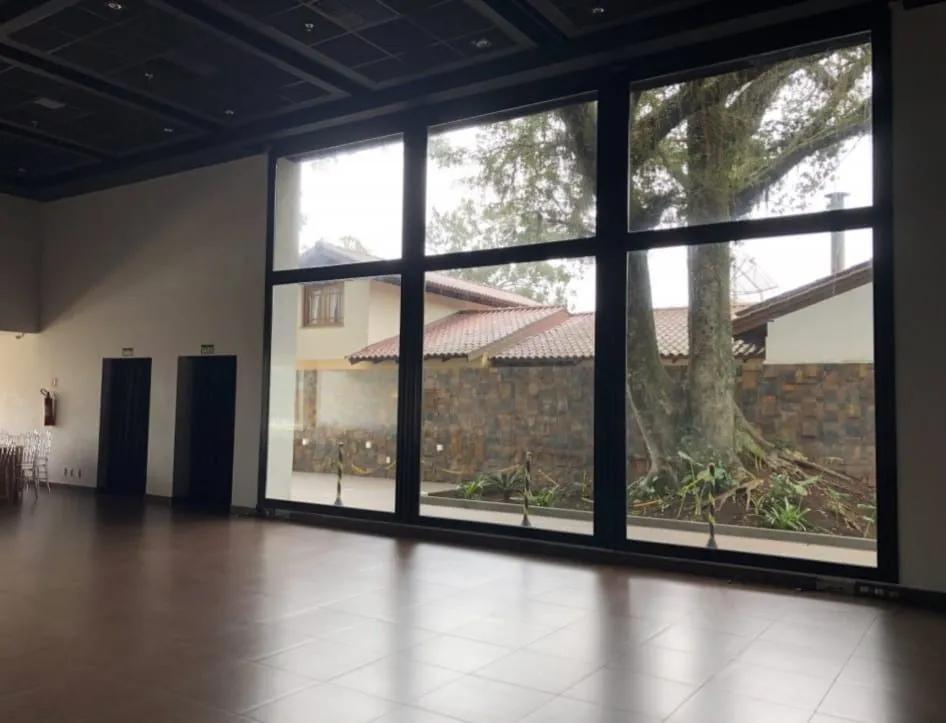 Imagem Prédio comercial no bairro Pedra Redonda