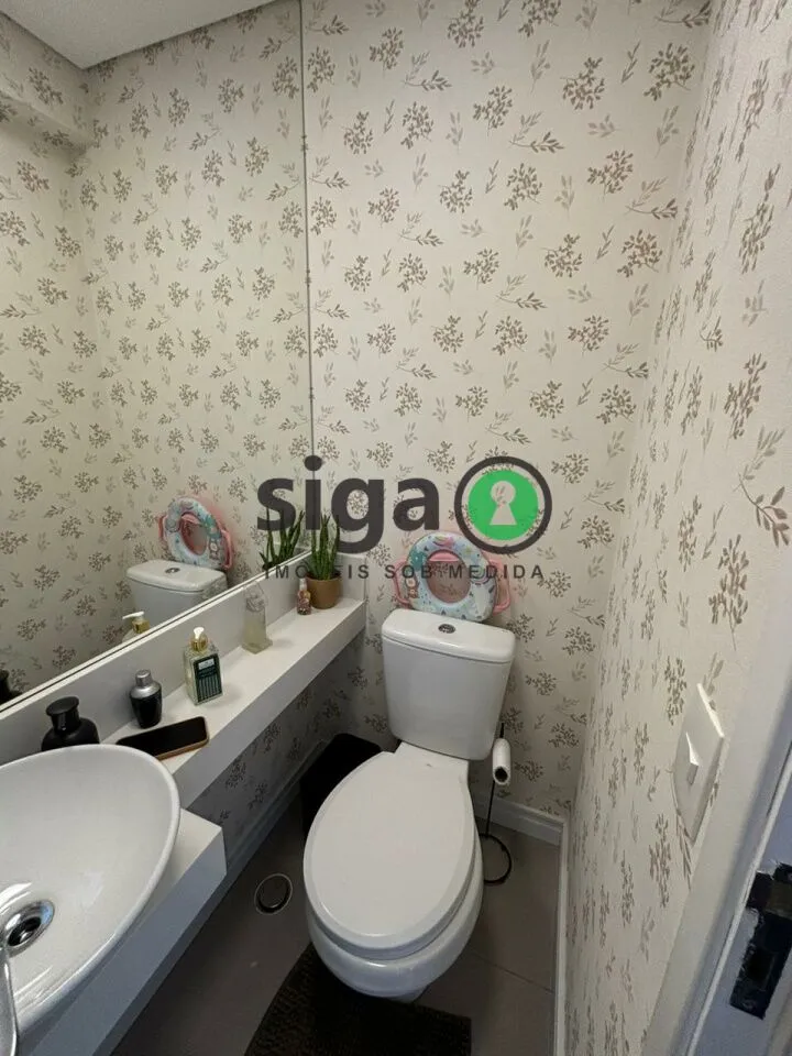 Imagem CASA Á VENDA COM 3 QUARTOS, 2 VAGAS, AR CONDICIONADO E ÁREA GOURMET!