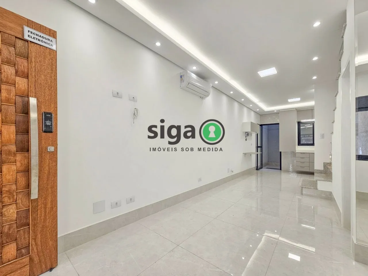 Imagem CASA À VENDA 4 QUARTOS SENDO 3 SUÍTES, NOVA E PRONTA PRA MORAR