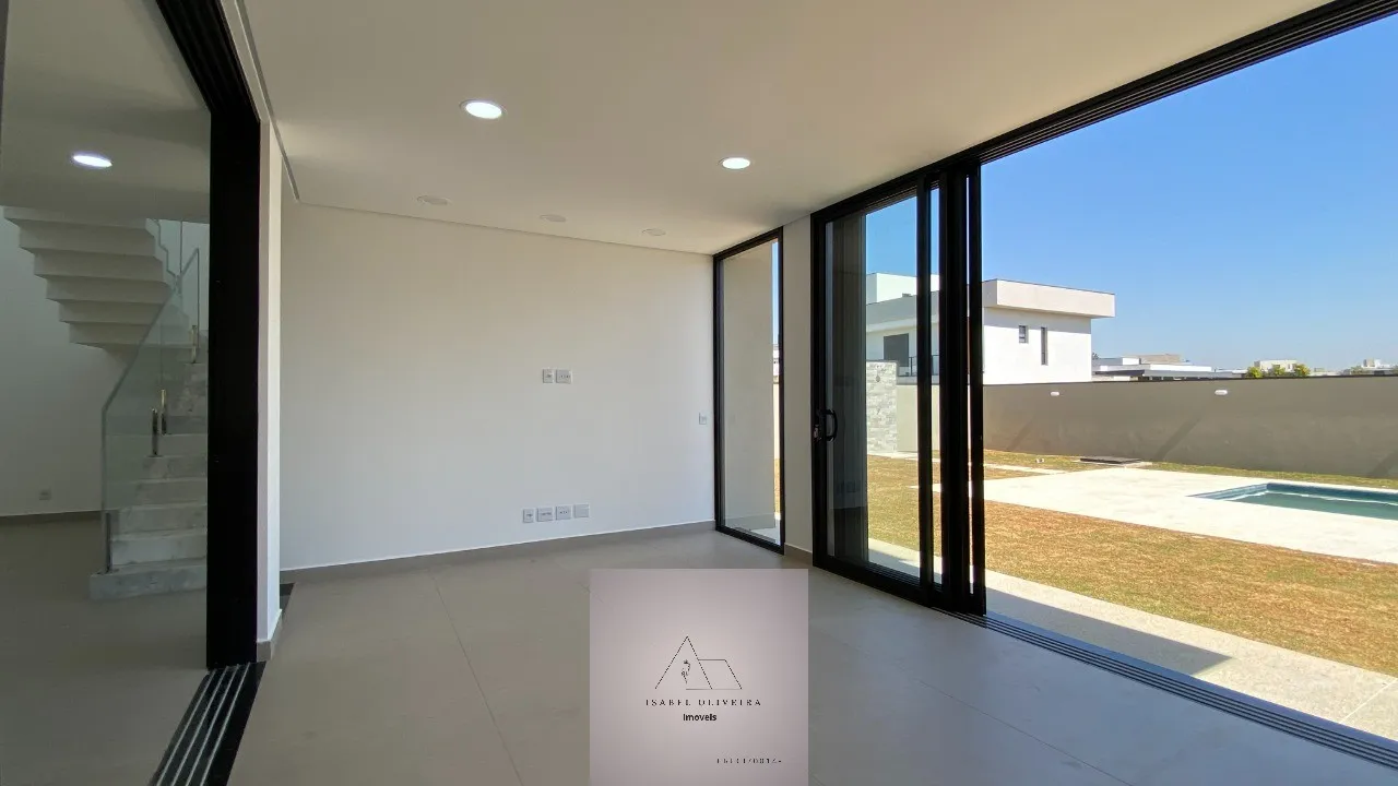 Imagem Casa de luxo à venda em Condomínio Vilas do Golfe, Itu-SP: 3 quartos, 3 suítes, 1 sala, 4 banheiros, 4 vagas de garagem, 246m².
