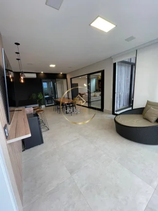 Imagem Casa, 460m², 4 Suítes, Condomínio Residencial Jaguary, Urbanova.