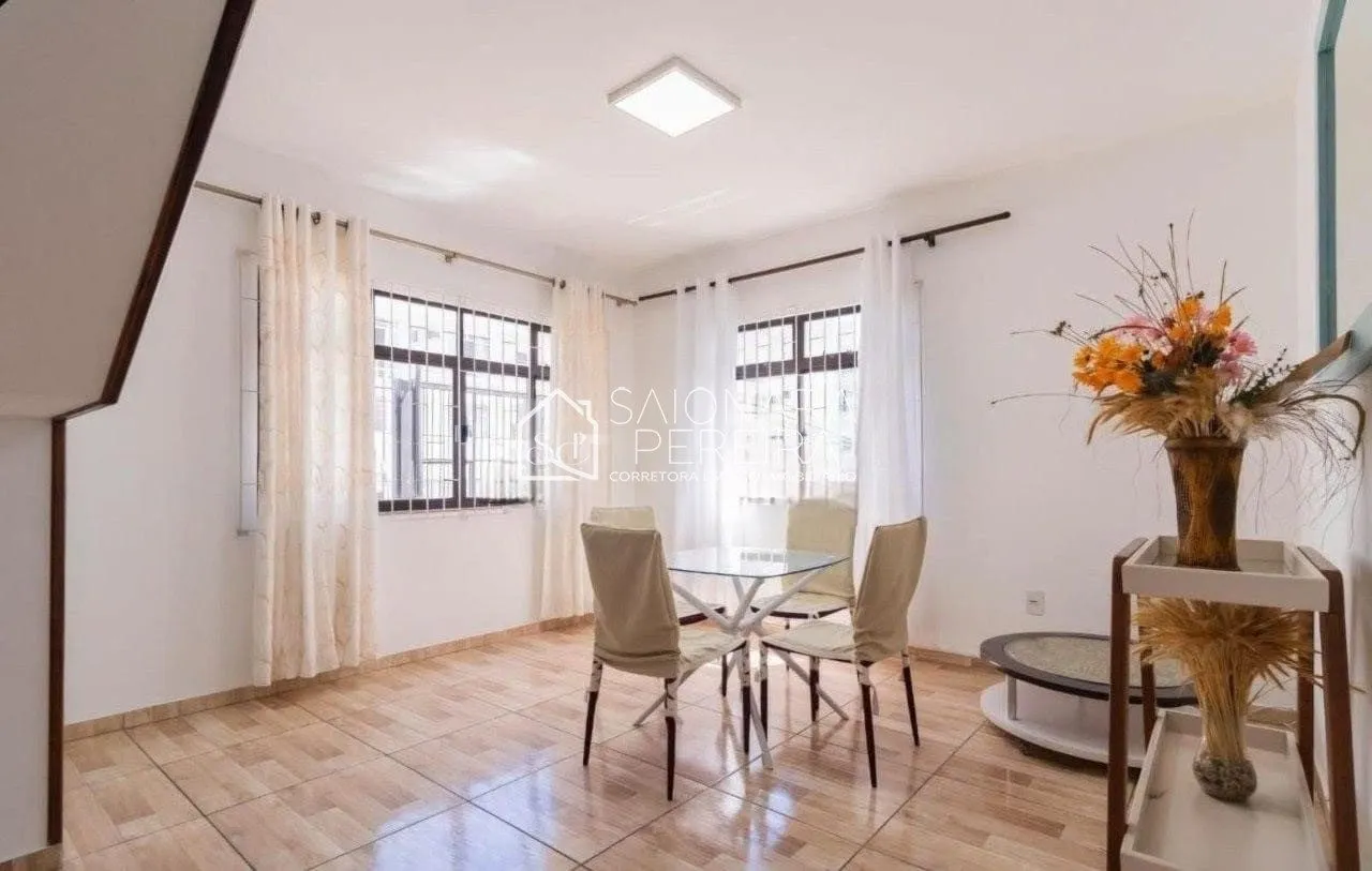Imagem Casa à venda com 4 dormitórios em Barreiros, São José - 342m²
