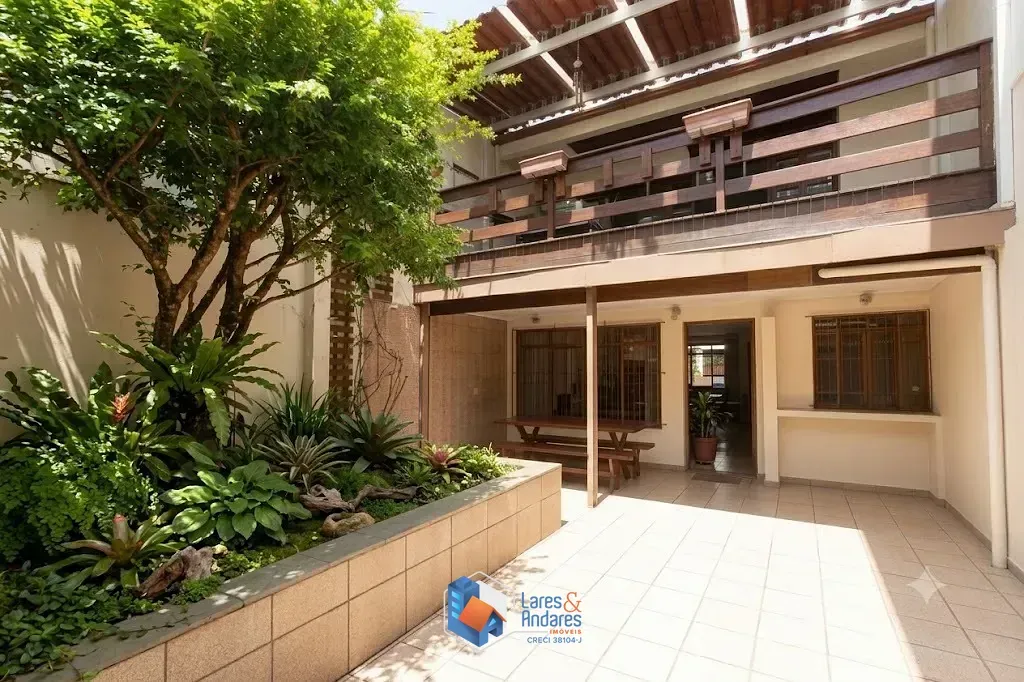 Foto do imóvel Casa para venda em Brooklin com 4 quartos, sendo 2 suítes, 493m² em Rua Bernardino de Campos