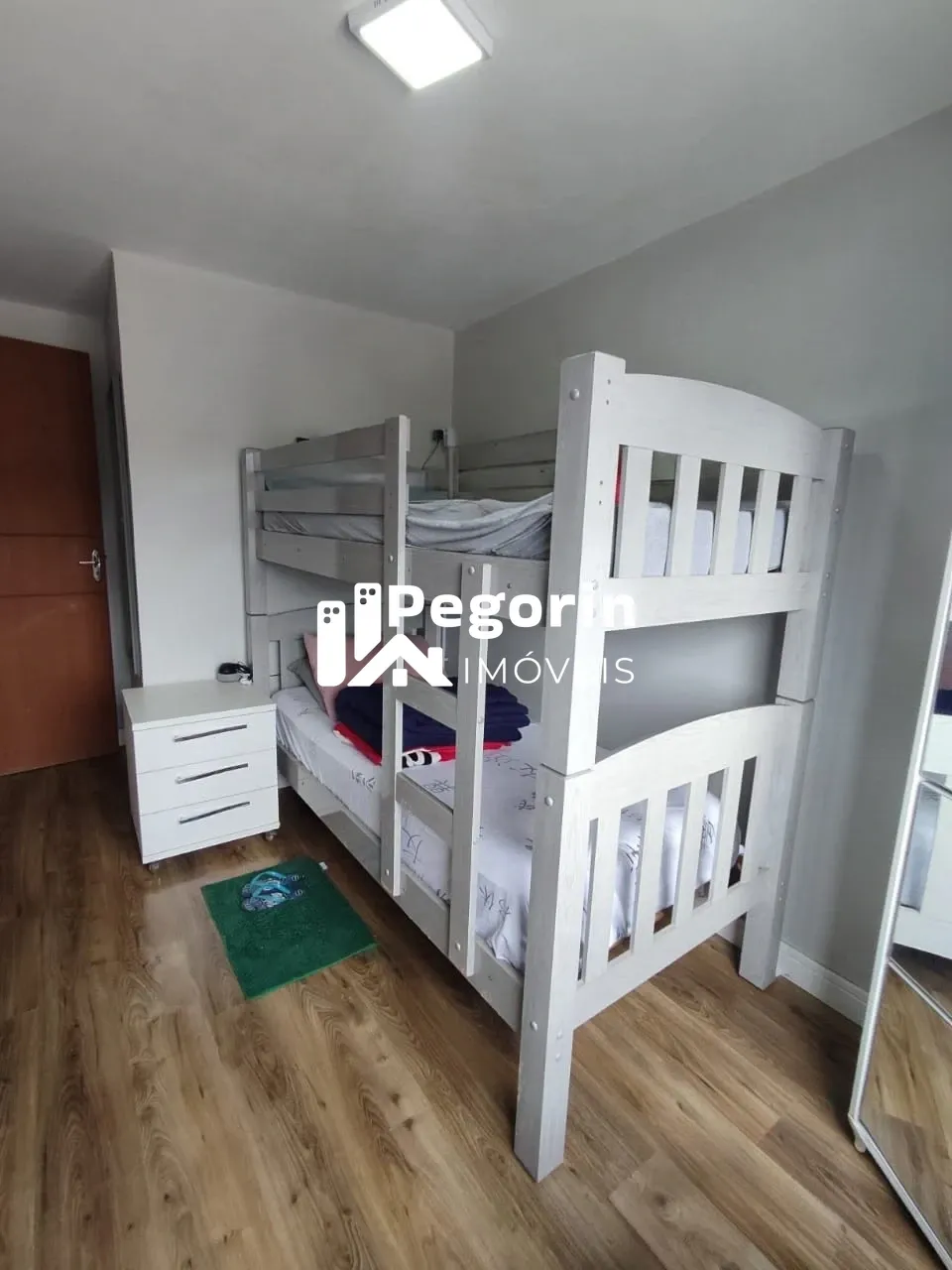 Imagem Apartamento à venda com 3 quartos e jardim em Guarani, Colombo