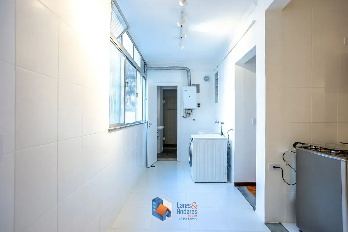 Imagem Apartamento para venda em Pinheiros com 4 quartos, sendo 1 suíte, 121m²