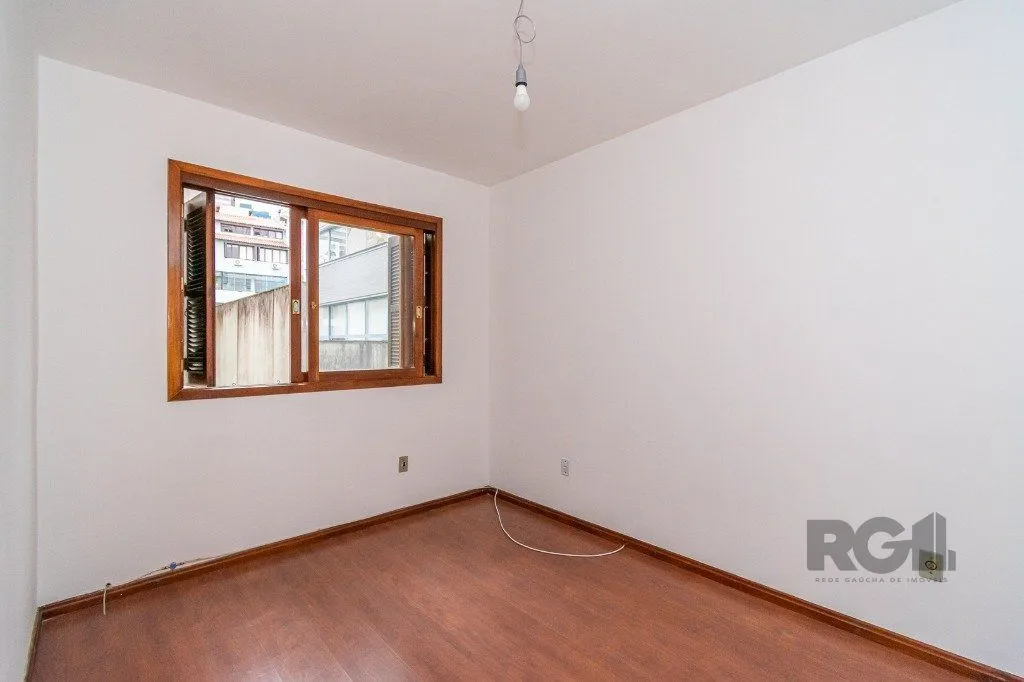 Imagem Apartamento no bairro Petrópolis de 2 dormitórios e vaga