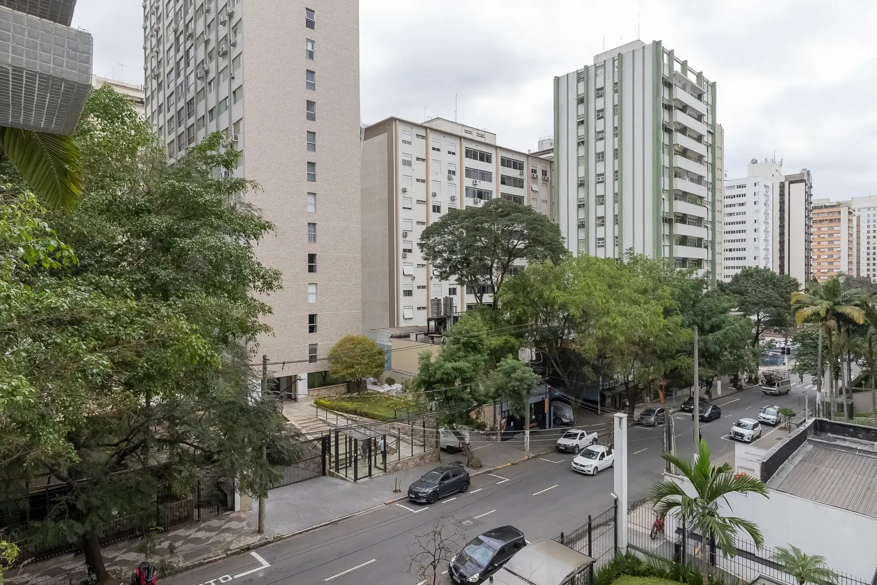 Imagem Apartamento com 3 Quartos à Venda, 154 m² em Itaim Bibi - São Paulo
