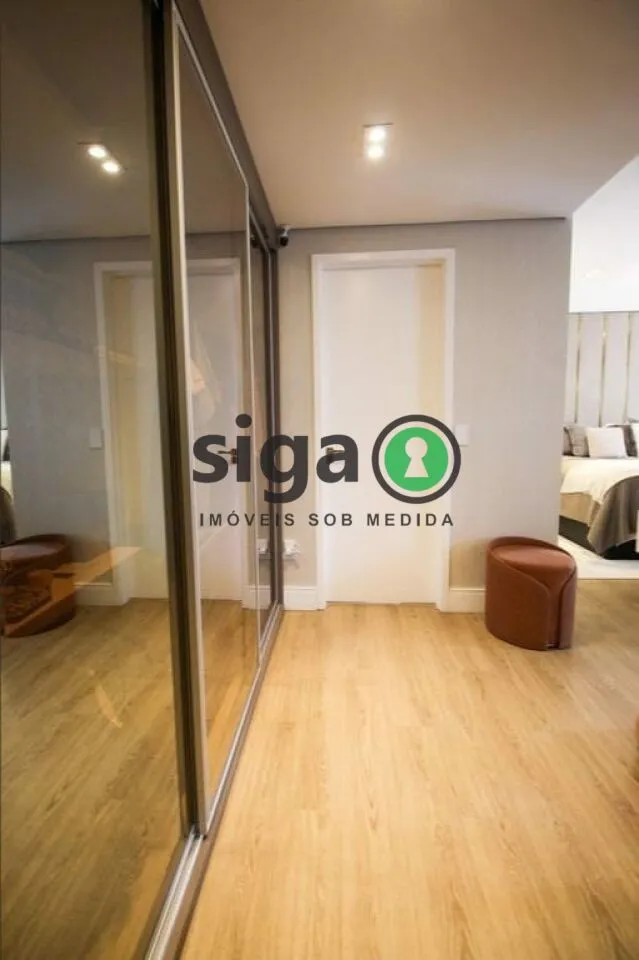 Imagem Apartamento à venda com 246m², 3 quartos e 4 vagas