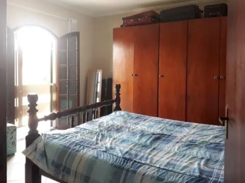 Imagem VENDA DE CASA ASSOBRADADA BAIRRO DO COPACO com A/T 1050 m² distribuídos em 3 suítes, sala, cozinha, banheiro, lavabo, churrasqueira, piscina e 1 vaga