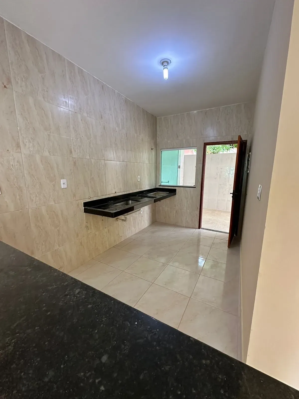 Imagem Casa de Condomínio com 2 Quartos à Venda, 85 m² em Aterrado (Bacaxá) - Saquarema