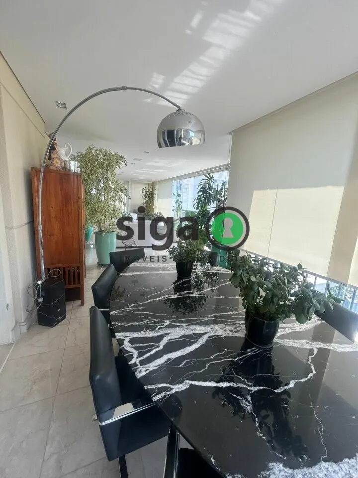 Imagem Apartamento mobiliado para locação no Panamby, de 606 m2, 4 suítes e 6 vagas