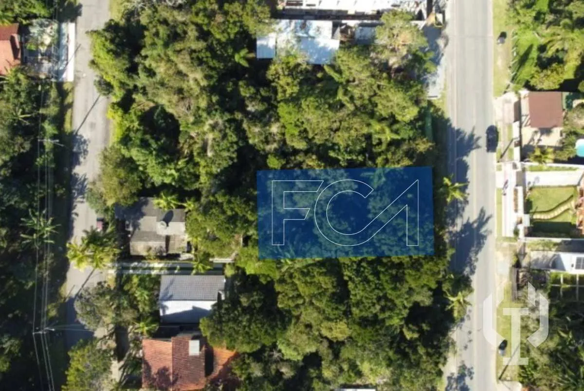 Imagem Terreno à venda em Balneário Camboriú, Praia do Estaleiro, 485m2