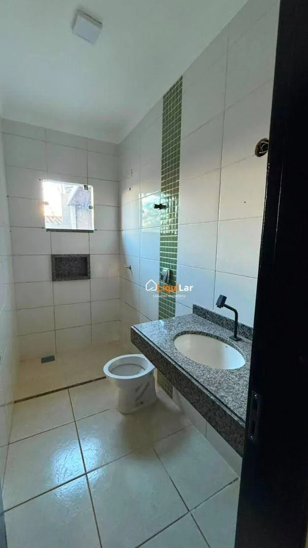Imagem Casa à Venda no Portal Caiobá com 2 Quartos, Quintal Privativo e Varanda Gourmet