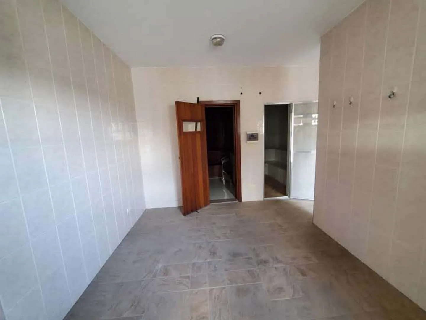 Imagem Apartamento à venda 2 Quartos, 1 Suite, 1 Vaga, 75M², Centro, Taubaté - SP | Edifício Millenium