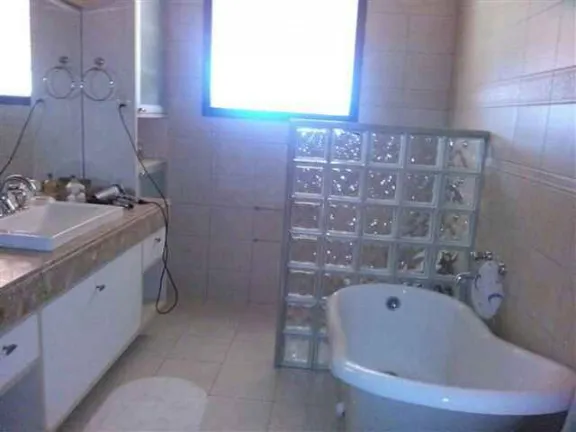 Casa com 3 Quartos à Venda, 250 m² em Primeira Linha - Criciúma