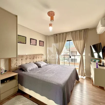 Imagem Casa Geminada I Baependi I 3 quartos (1 suíte) | 131m²