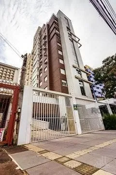 Apartamento no Menino Deus de 3 dormitórios e 2 vagas