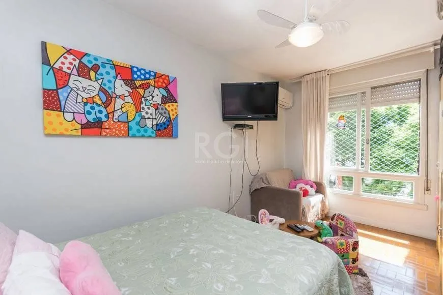 Imagem Cobertura para Venda - 180m², 3 dormitórios, sendo 1 suites, 1 vaga - Petrópolis