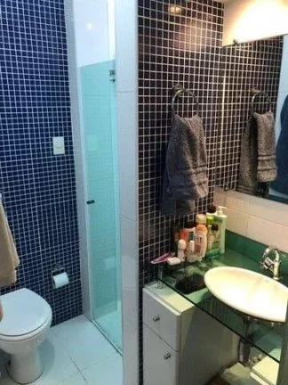 Imagem Apartamento no Centro de São Vicente pertinho da Praia do Gonzaguinha, frente com varanda, 3 dorms (1Suite) e 1 vaga.