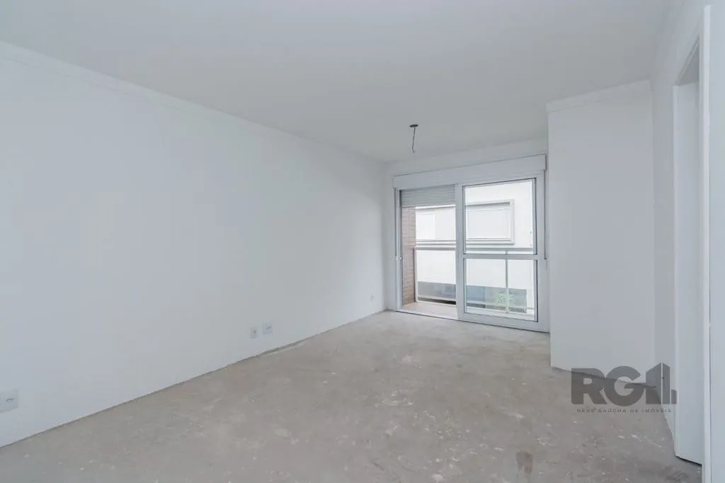 Imagem Excelente casa em condomínio de 251m² com 3 suítes e elevador!