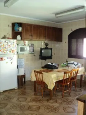 Imagem Casa para Venda - 331m², 3 dormitórios, sendo 1 suites, Santa Tereza