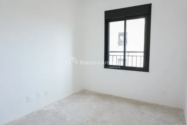 Imagem Unidade com 2 dormitórios com Porcelanato em 100%, Cozinha com Bancadas na cor Siena e Bancada
Banh...