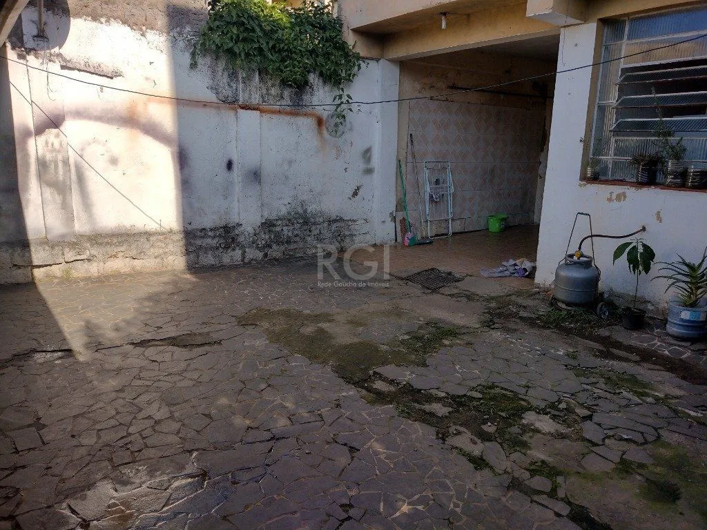 Imagem Casa para Venda com 200m², bairro Nonoai