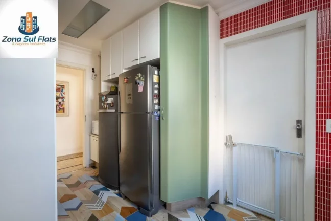Imagem Apartamento Alto Padrão à Venda Em Moema Com 3 Suítes e 5 Vagas