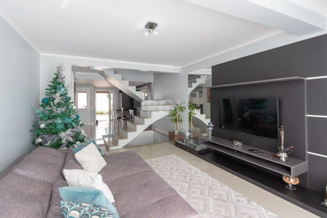Imagem Casa para Venda - 168m², 3 dormitórios, sendo 1 suites, 2 vagas - Imperial Park
