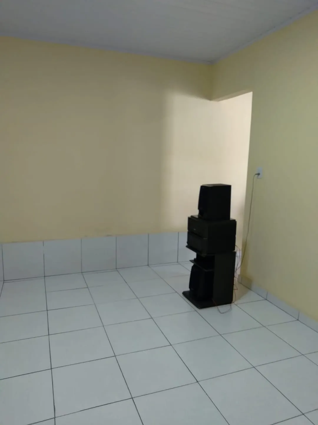 Imagem Casa à venda 2 Quartos, 4 Vagas, 252.4M², Residencial Vale das Acácias, Pindamonhangaba - SP