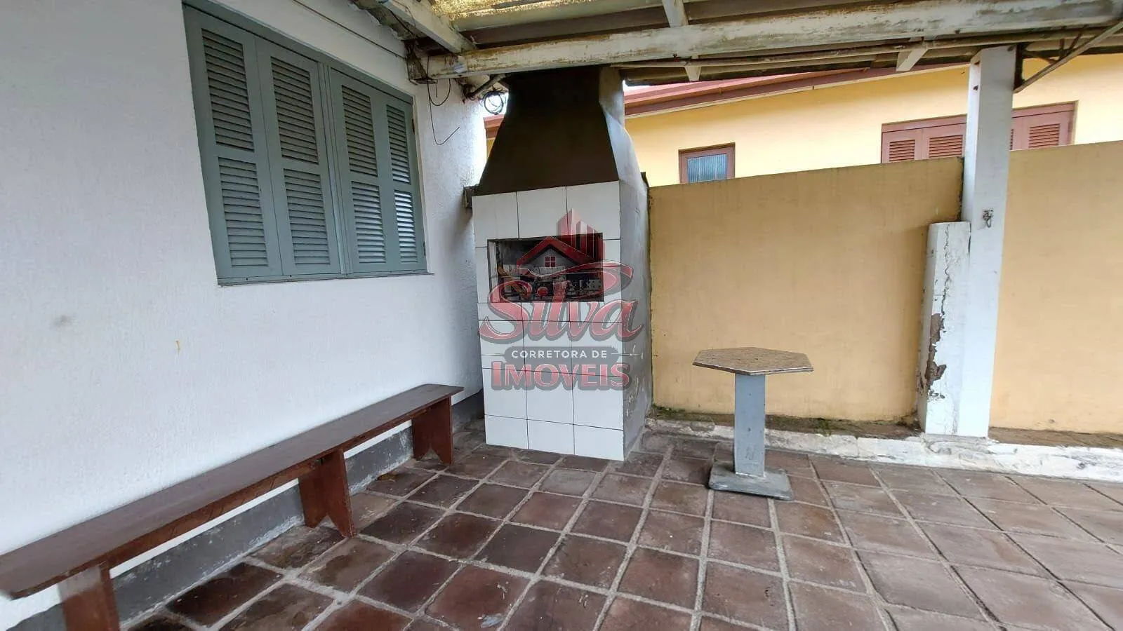 Imagem Casa com suíte à venda em Imbé com lareira e 103m²