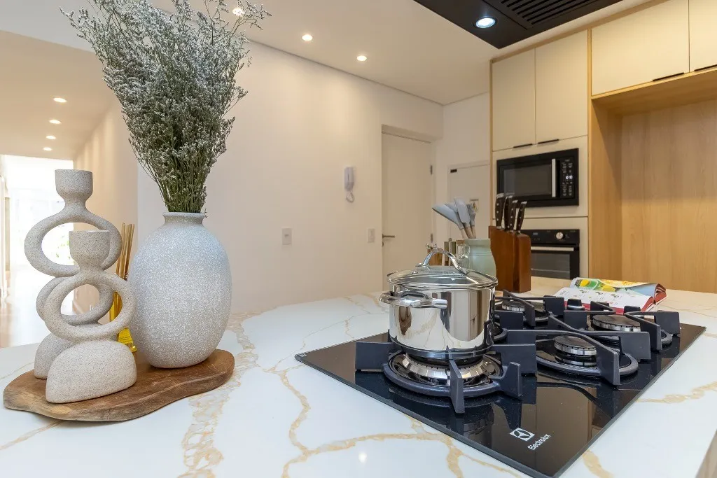 Imagem Imperdível apartamento de luxo em Cerqueira César - 2 quartos, 2 suítes, 3 banheiros, 2 vagas - São Paulo-SP, 143m².