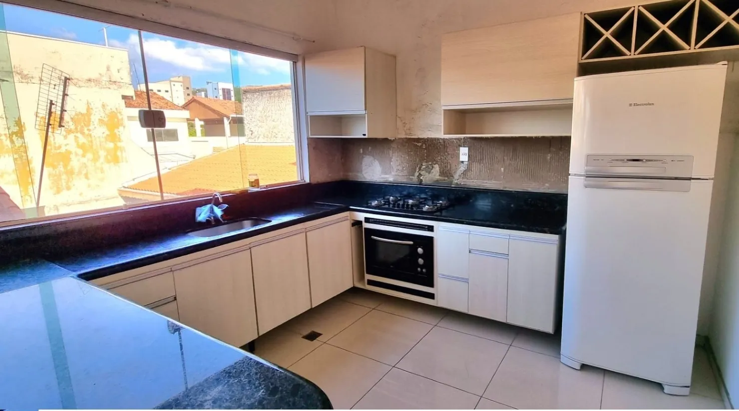 Foto do imóvel Casa à venda 3 Quartos, 1 Suite, 2 Vagas, 250M², Jardim Paraibá, Aparecida - SP