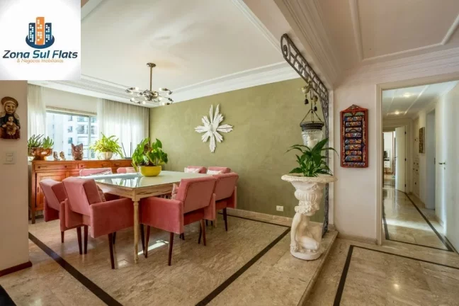 Imagem Apartamento Alto Padrão à Venda Em Moema Com 3 Suítes e 5 Vagas