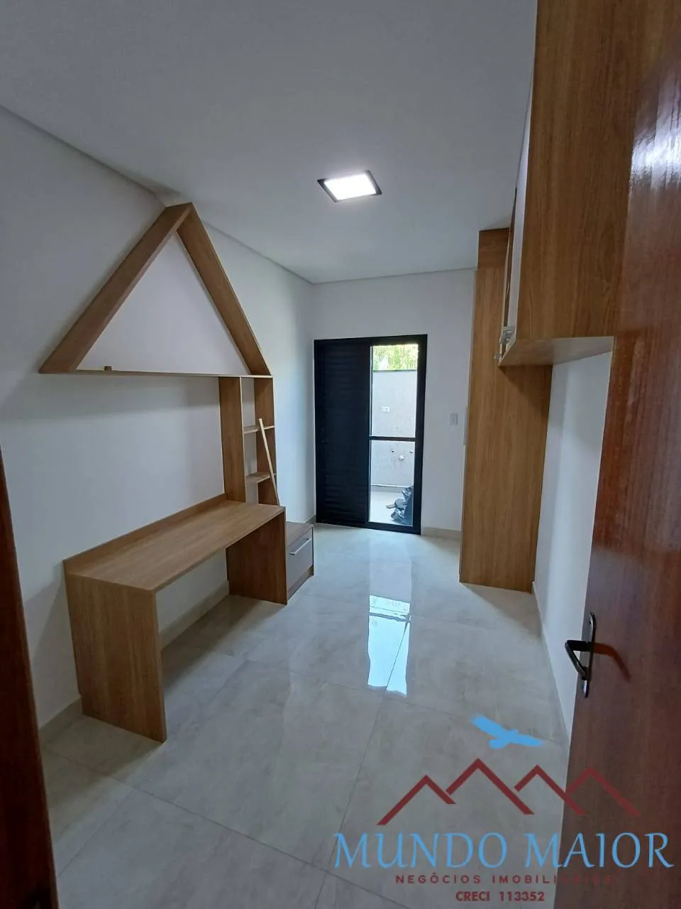 Imagem Cobertura e Apto Novos com Acabamento Alto qualidade - 2 Dorms com Suite!