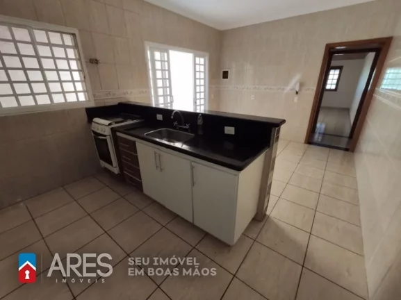 Imagem Casa com 3 dormitórios à venda, 205 m² por R$ 480.000,00 - Cidade Jardim II - Americana/SP