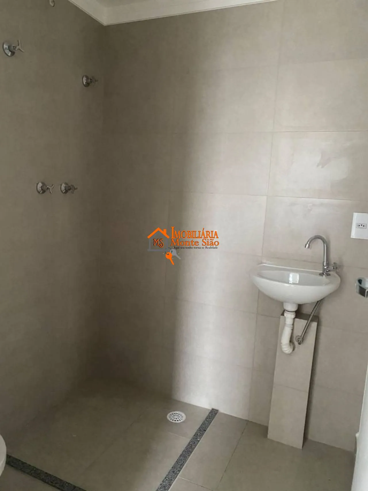 Imagem Apartamento com 2 dormitórios para alugar, 47 m² por R$ 2.261,00/mês - Vila Fátima - Guarulhos/SP