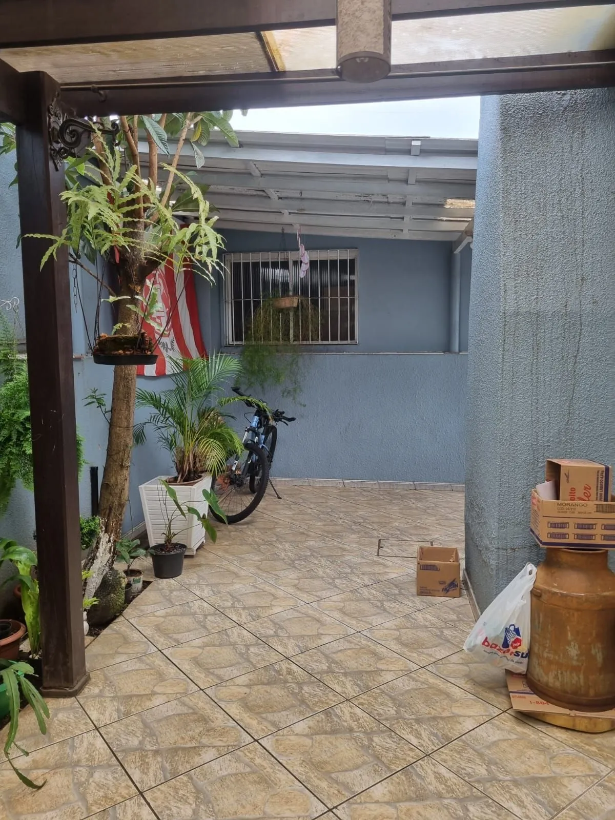 Imagem Casa com 3 Dormitórios, 1 Suíte, Área Gourmet e Estrutura para 2º Piso - Bairro Residencial, Próximo ao Centro de Alvorada.
